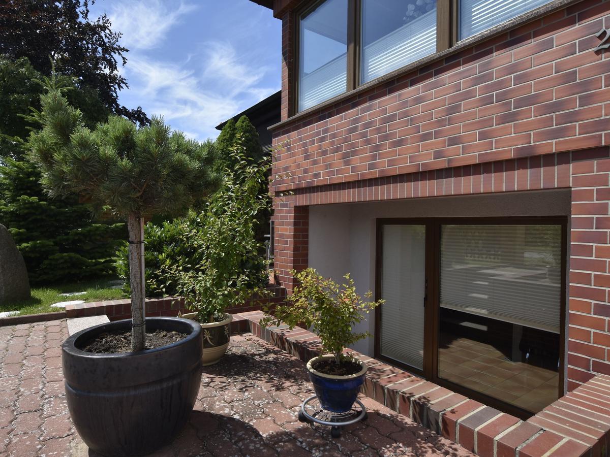 Modern Apartment In Kroepelin With Garden Экстерьер фото