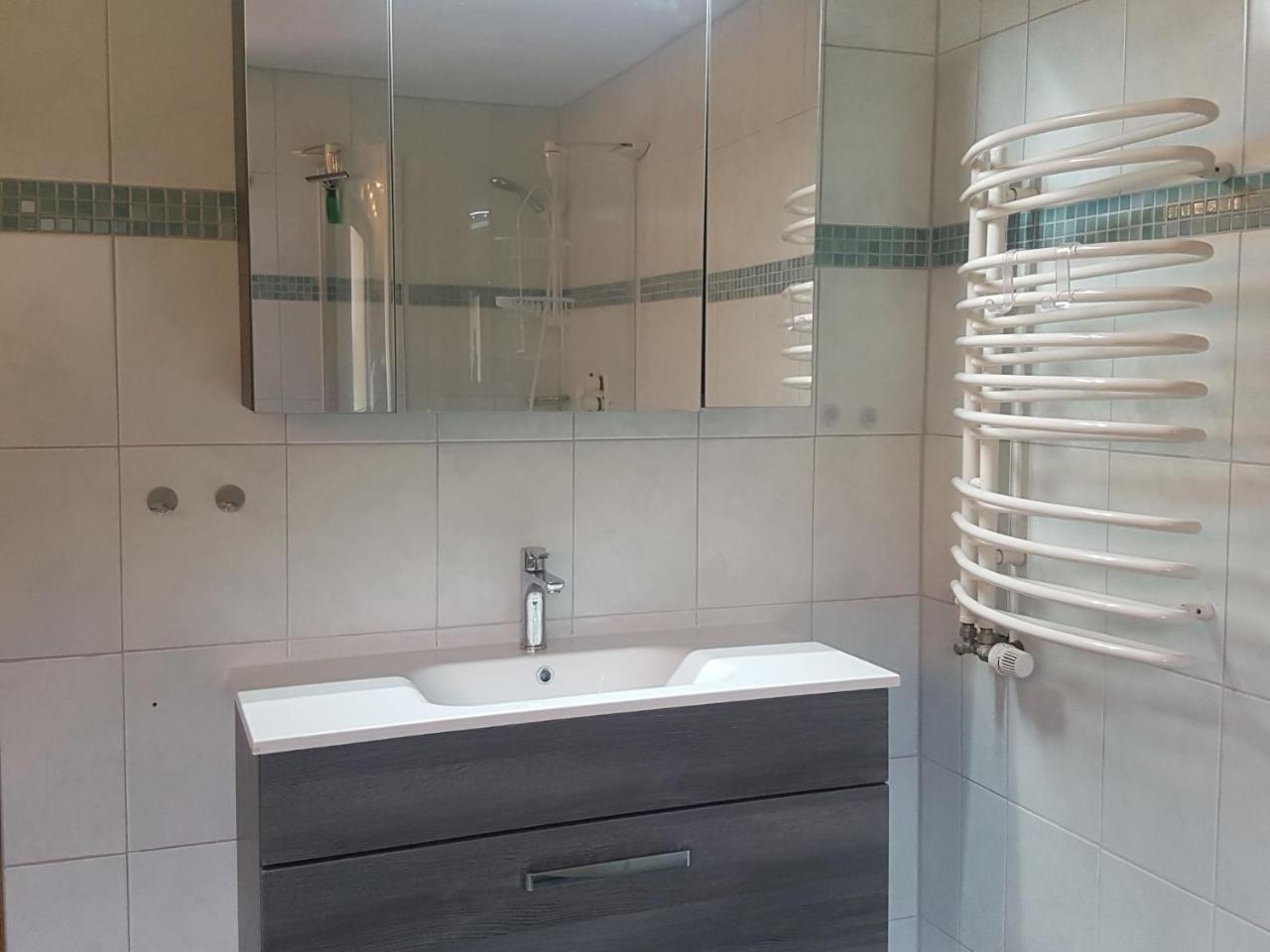 Modern Apartment In Kroepelin With Garden Экстерьер фото